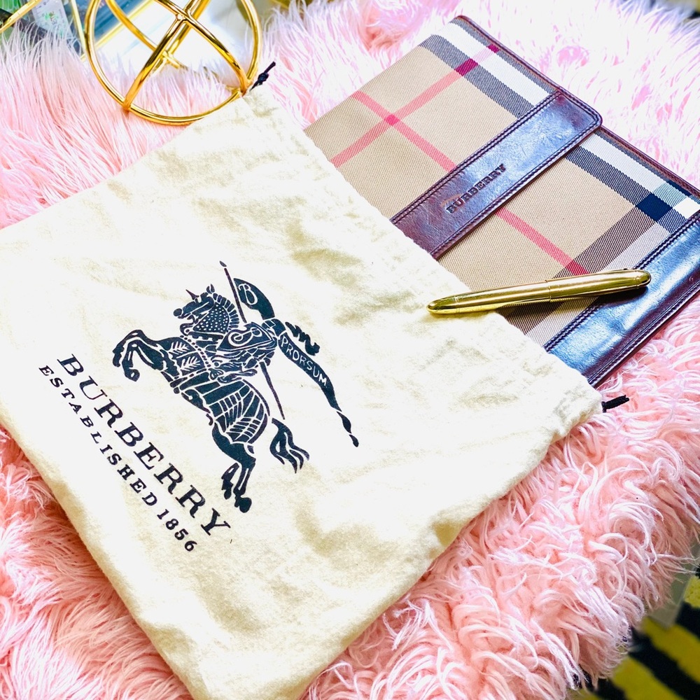 Burberry IPad Sleeve 10.1”